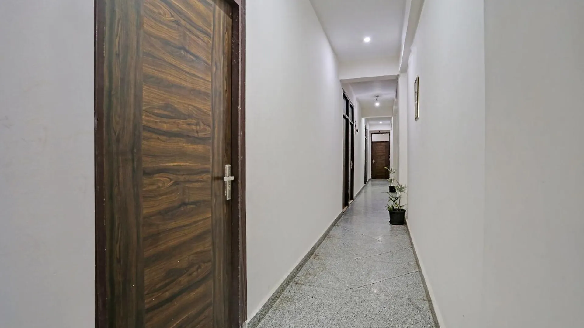 Hotel O Stanley Falls 古尔冈 印度